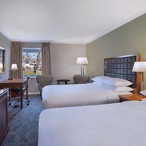 Deluxe Double Room Two Double Beds